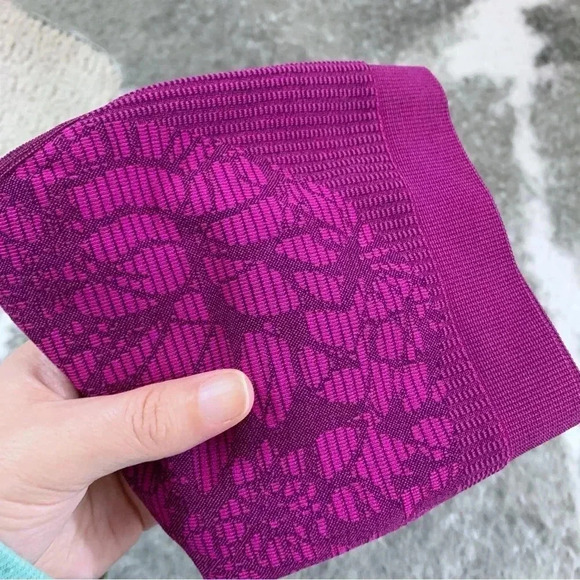 Fabletics Samana Seamless Sports Bra - Picture 8 of 10